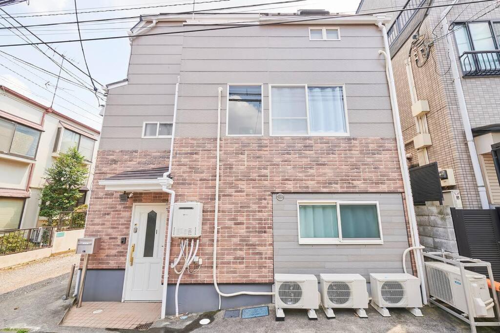 上落合ハウス Kamiochiai House Apartment Tokyo Exterior photo